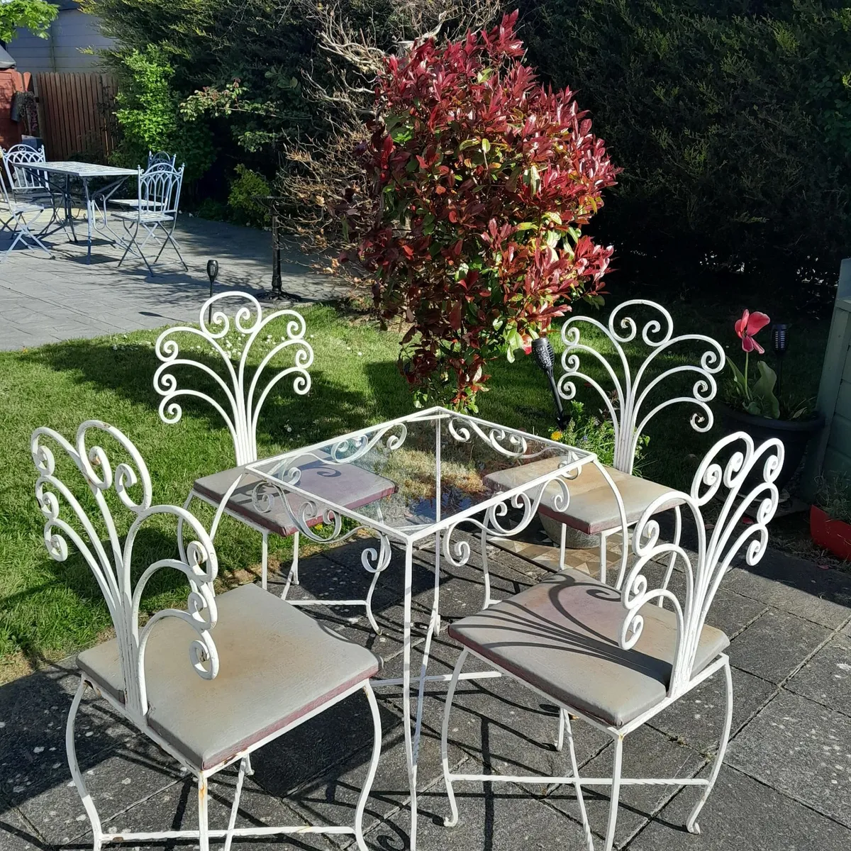 Garden table and 4 chairs - Image 2