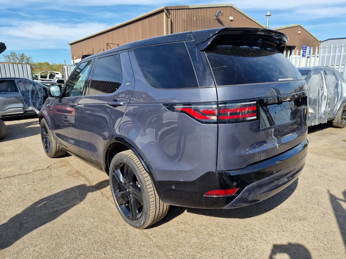 25 LAND ROVER DISCOVERY  3.0 D FOR BREAKING - Image 3