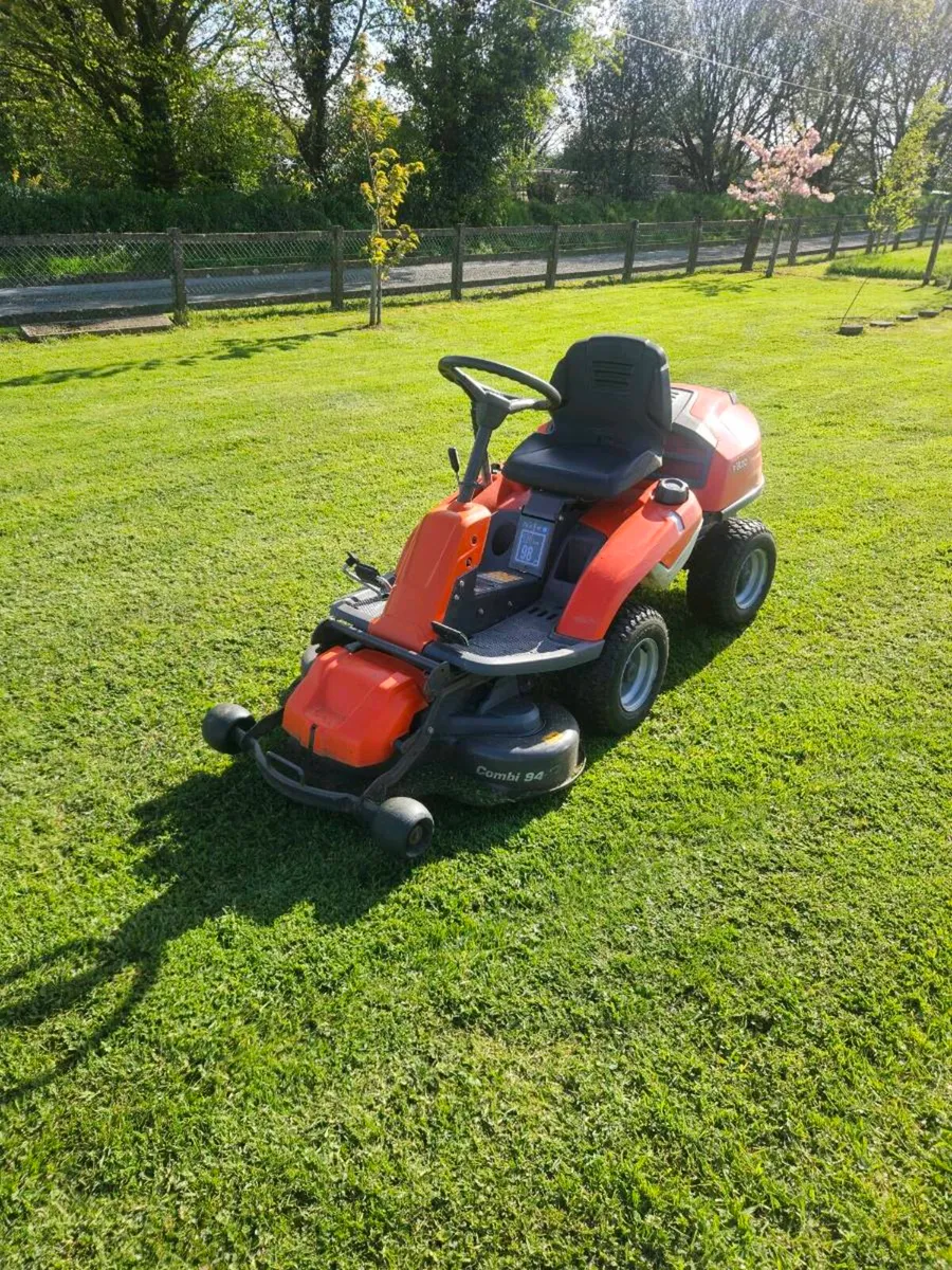 Husqvarna ride on - Image 1