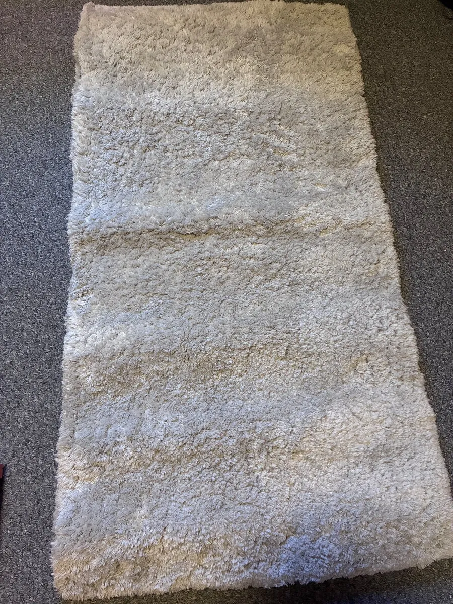 Rug - Image 2