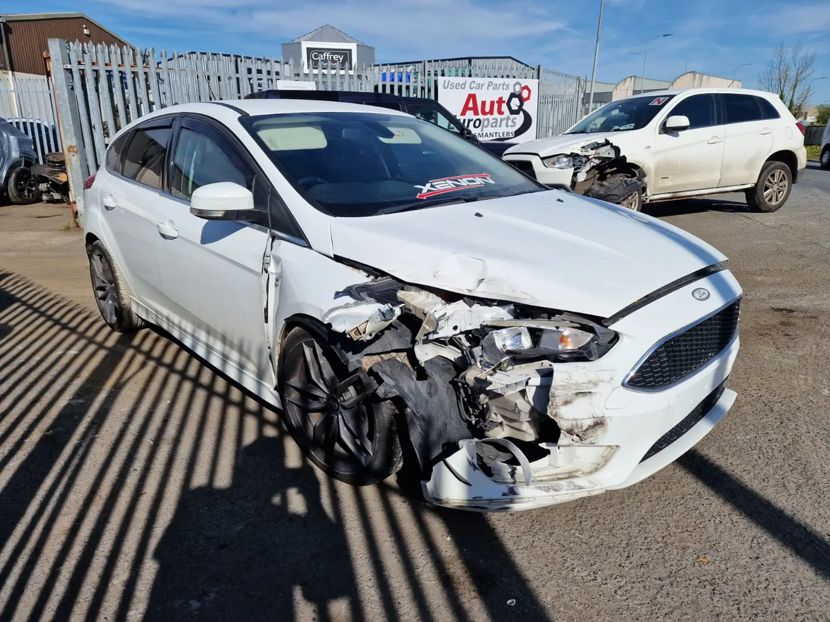 15 FORD FOCUS  1.0 P ECOBOOST FOR BREAKING - Image 1