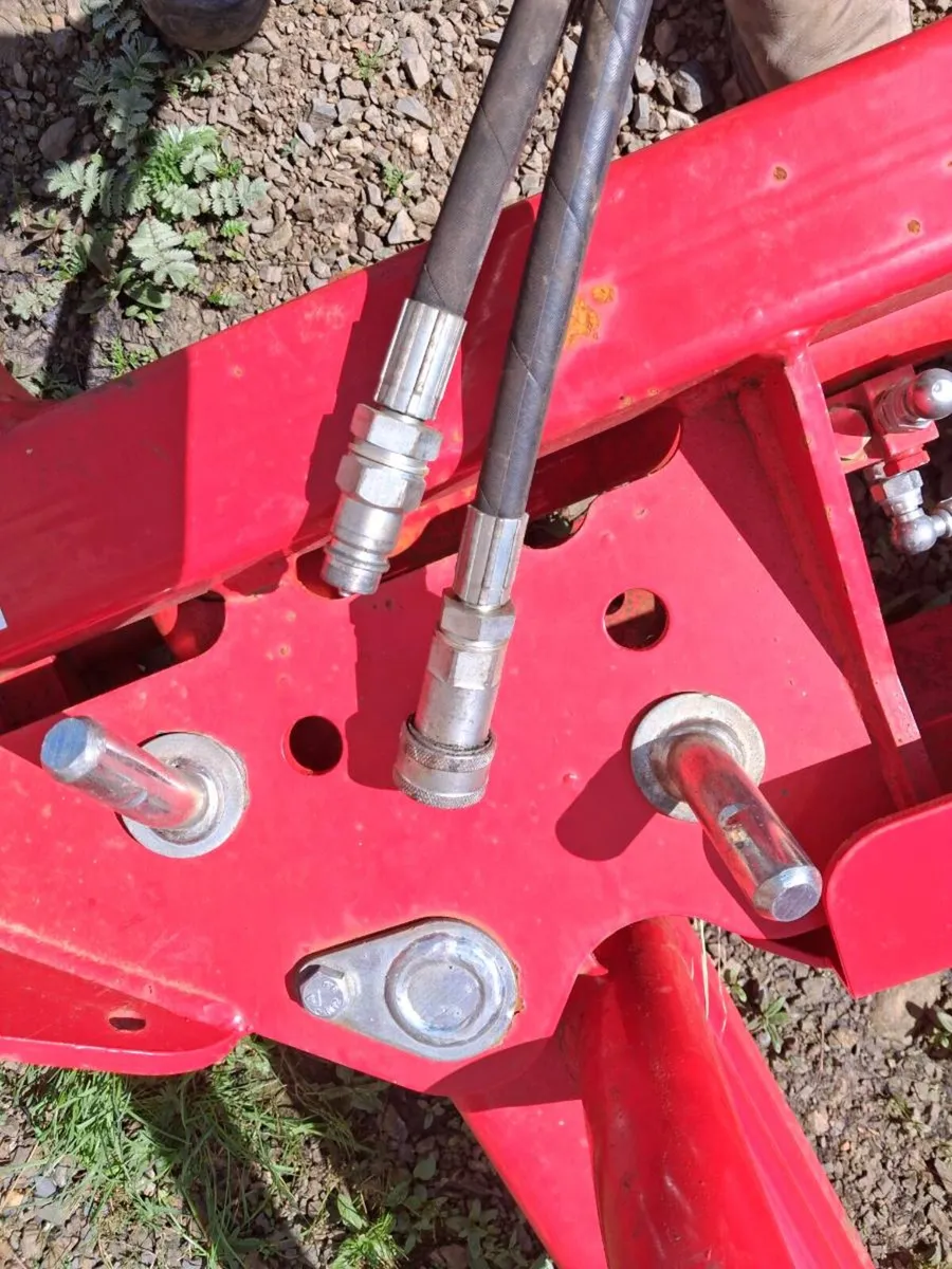 Nugent soft hands - Image 2