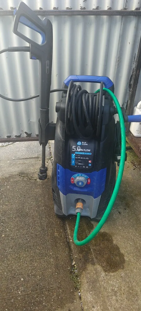 Pressure washer