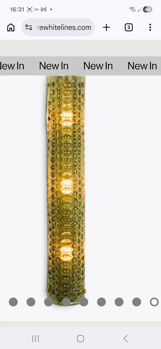 Stunning Wall Light - Image 1