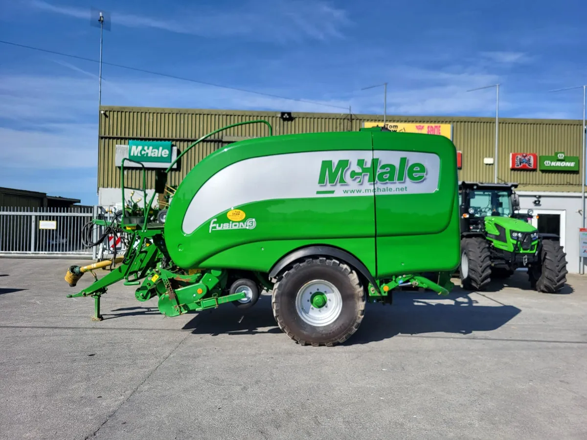 2020 McHale Fusion 3 - Image 2