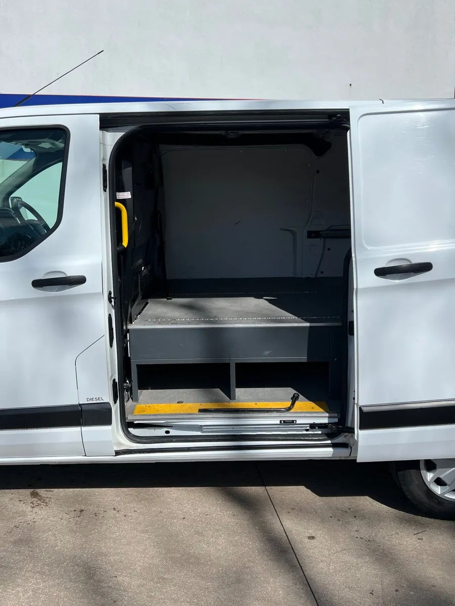 Ford Transit Custom 2020 - Image 4