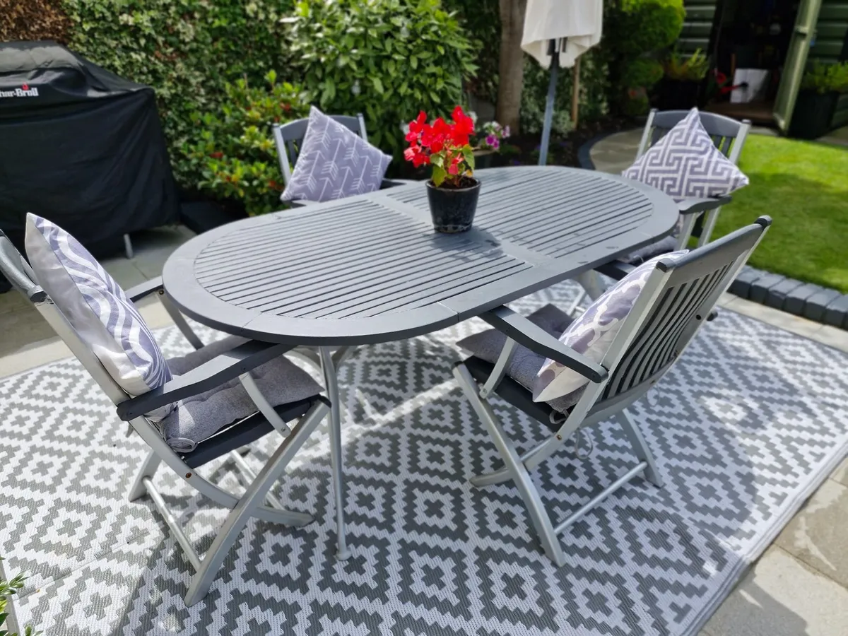 Garden Furniture - Image 1