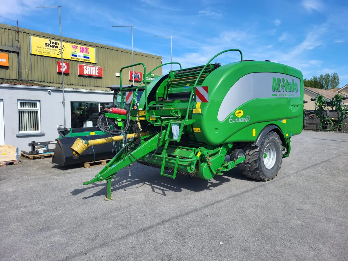 2019 McHale Fusion 3 - Image 1