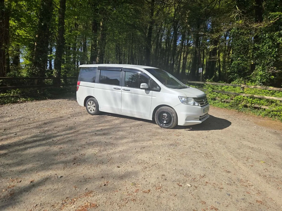 Honda stepwgn - Image 1