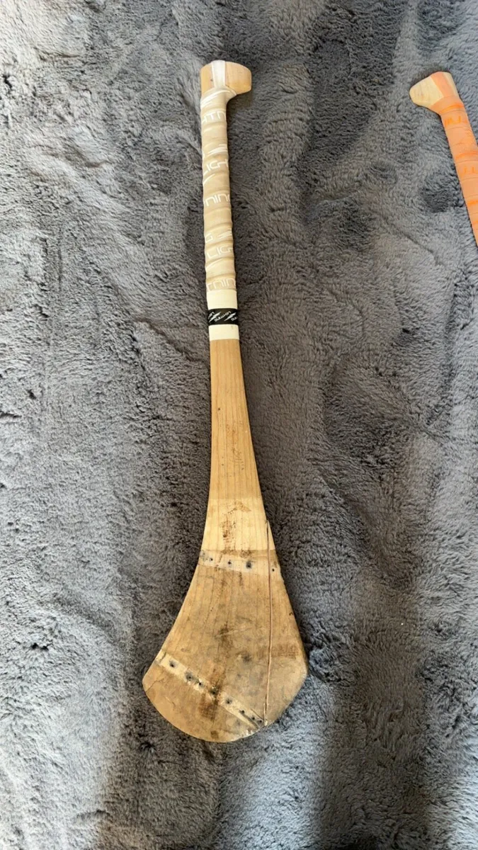 Hurleys - Image 3