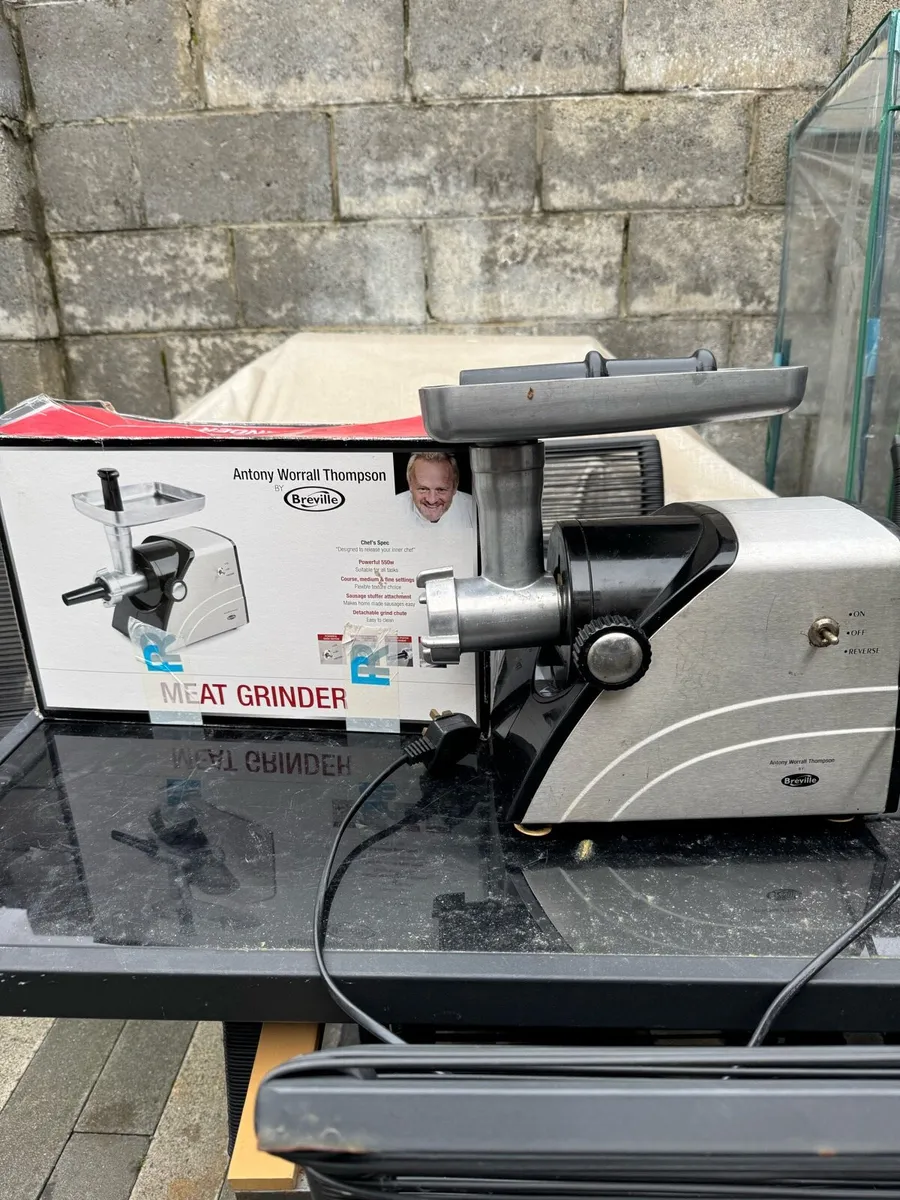 Breville Meat Grinder - Image 1