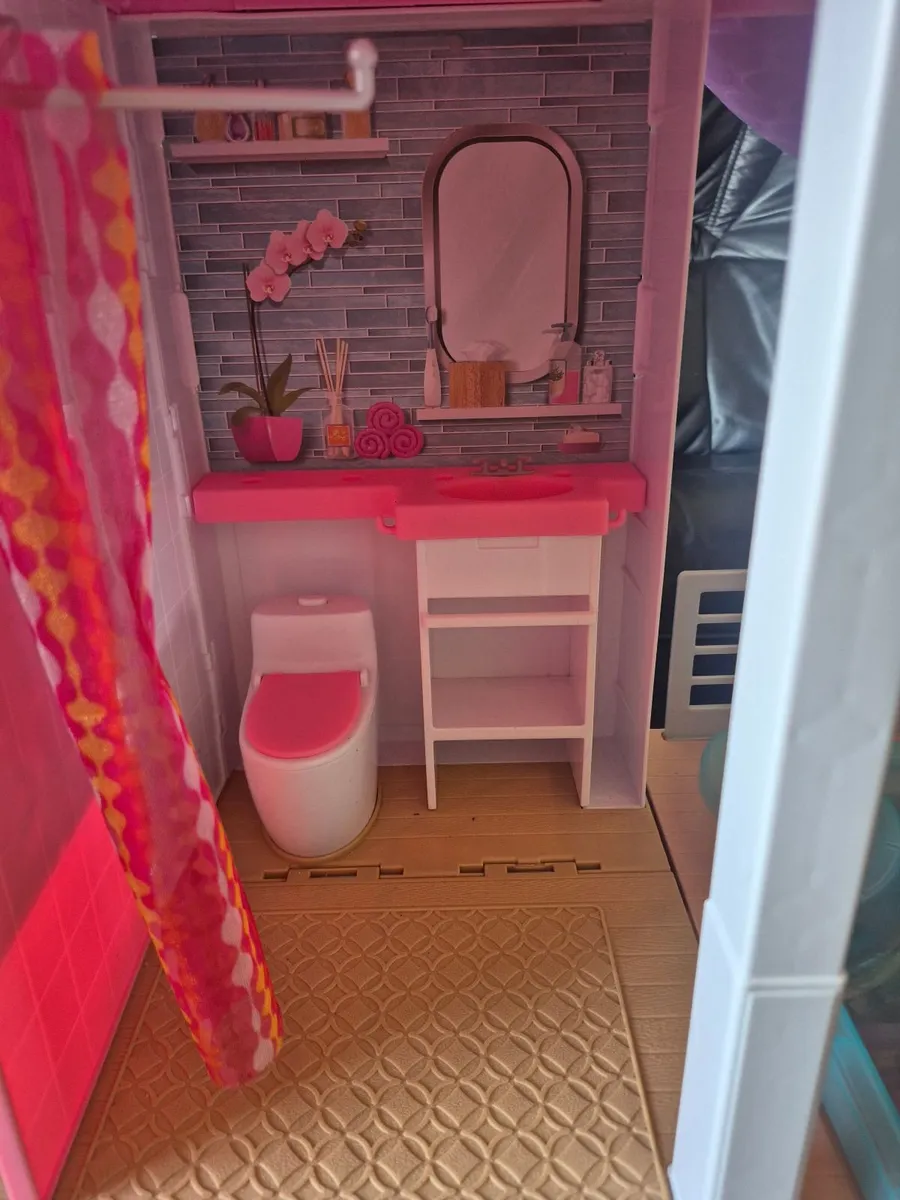 Barbie Dream House - Image 3