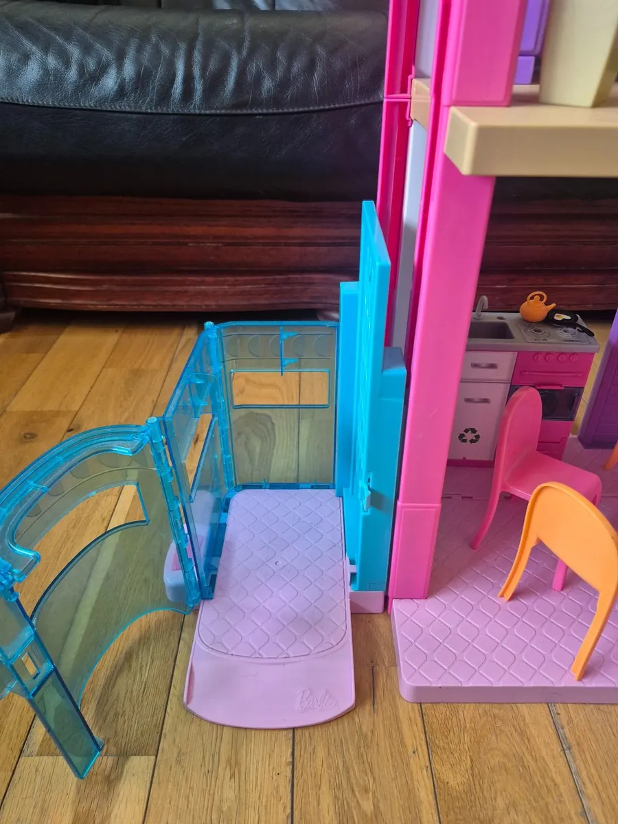 Barbie Dream House - Image 4