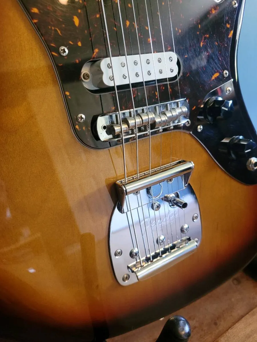 Fender Jaguar 62 Reissue CIJ - Image 3