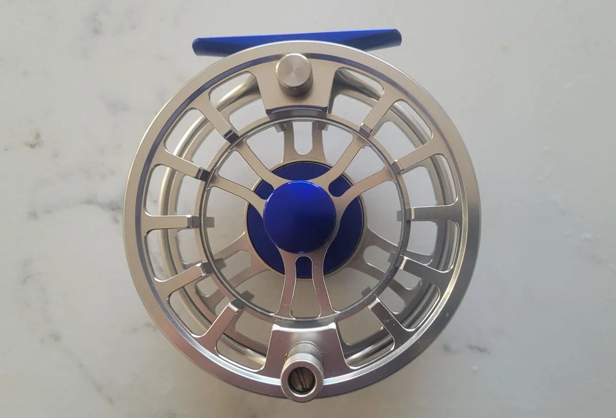 Maxcatch NVC 7/8 fly reel and spare spool - Image 2
