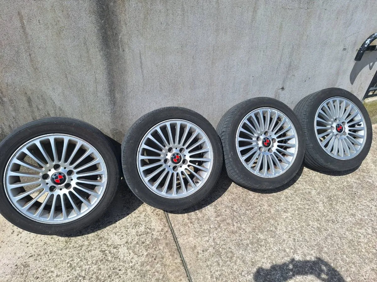 Bmw alloy wheels - Image 1
