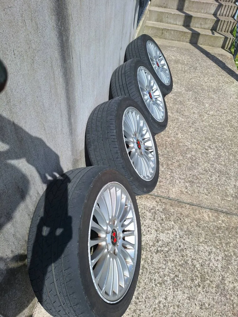 Bmw alloy wheels - Image 2