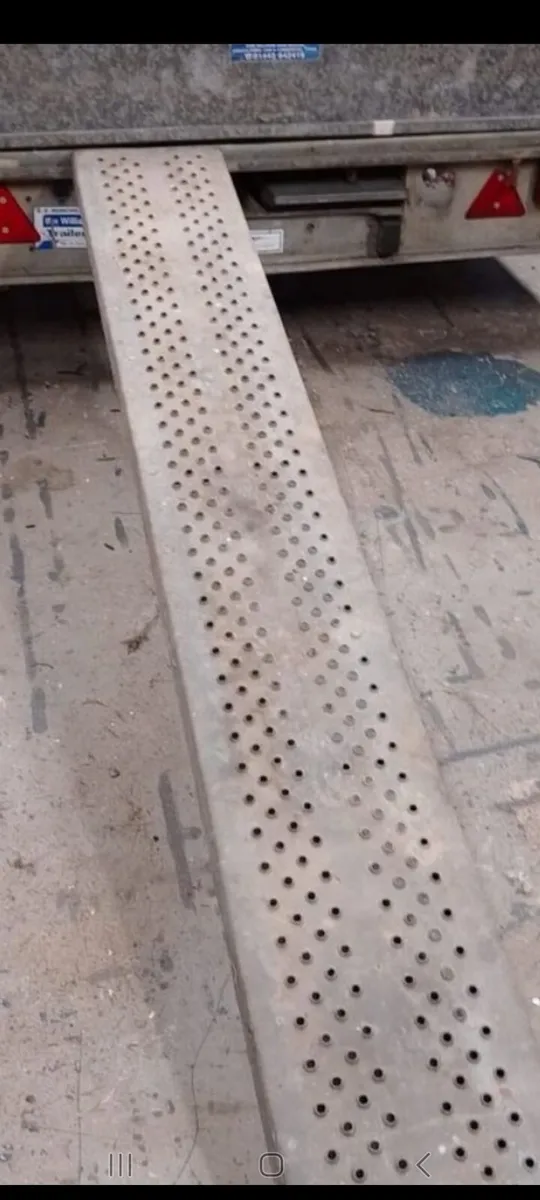 Ifor Williams loading ramps