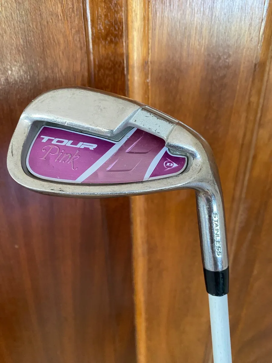 Ladies Right Hand Pitch & putt set balls & Tees - Image 2