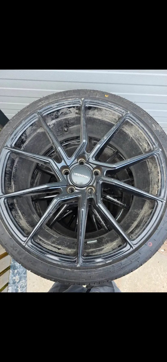Veeman alloys 19" 235/35R19 - Image 2