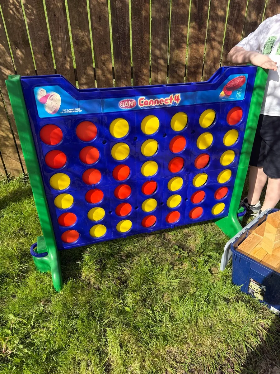 Giant connect 4 , jenga, twister etc - Image 1