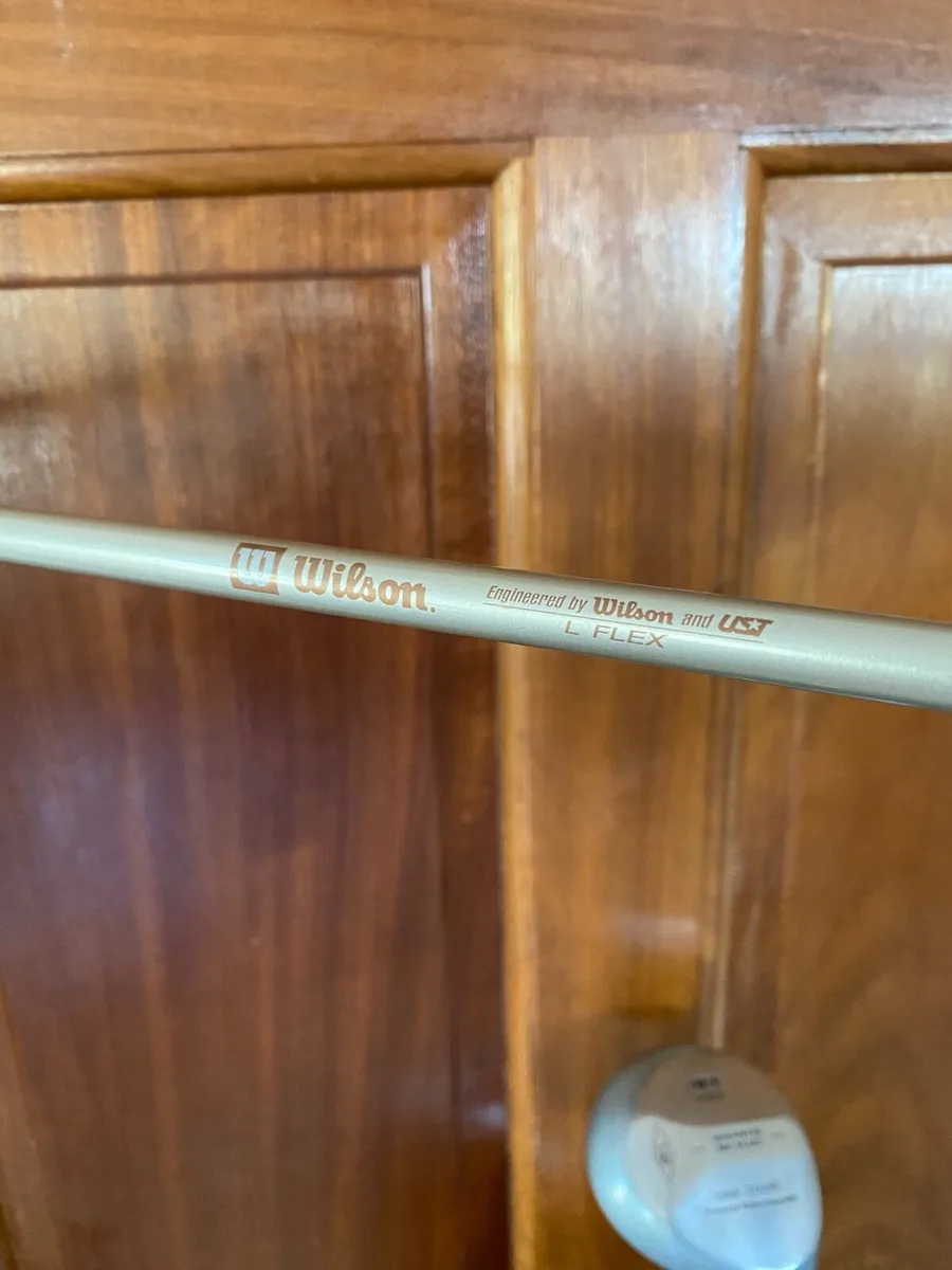 Ladies Set of Clubs /bag / balls / Tees and more - Image 3