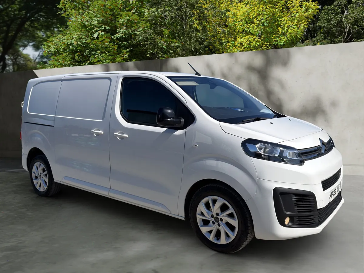 2022 Citroen Dispatch 2.0 BlueHDi 180bhp Driver - Image 1