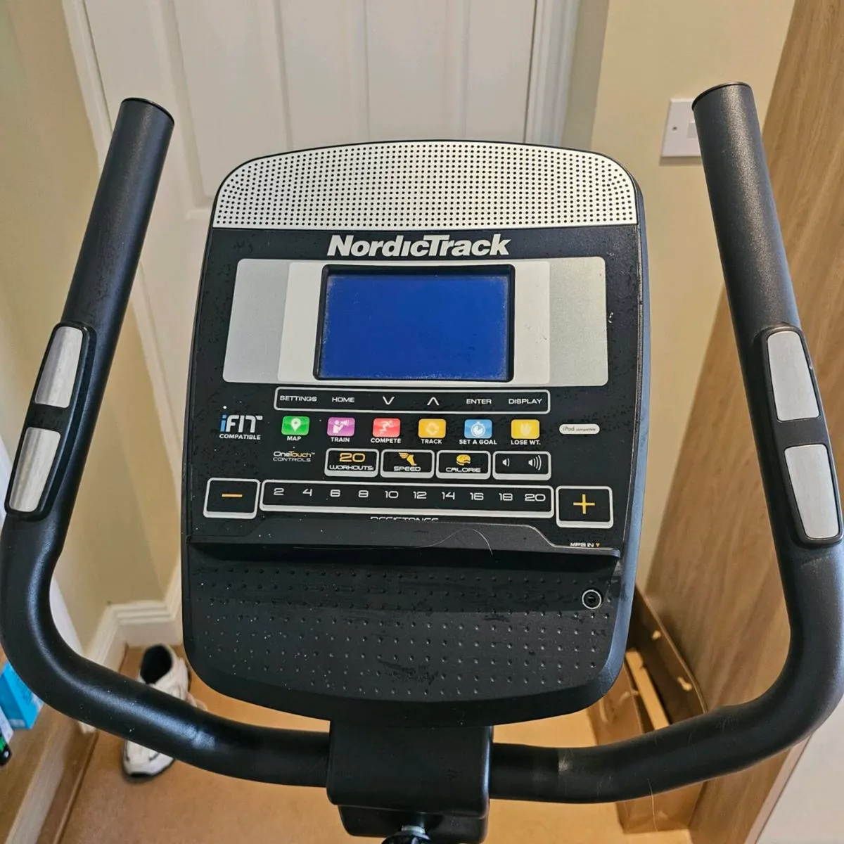 Nordic Track VX500 Indoor Exercise Bike - Image 3