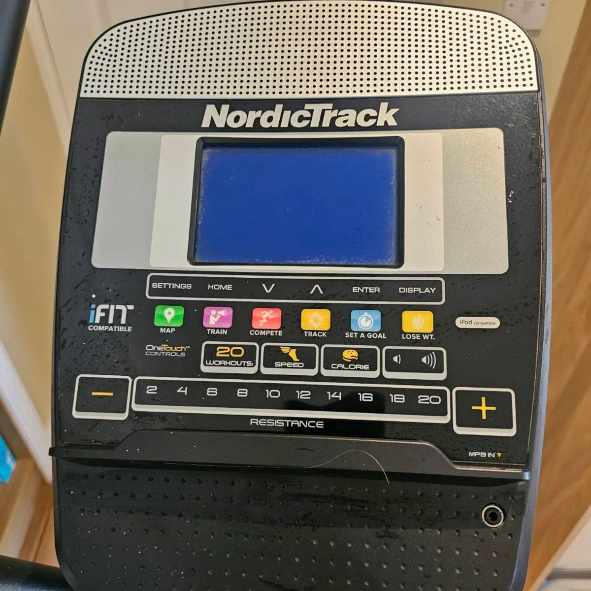 Nordic Track VX500 Indoor Exercise Bike - Image 4