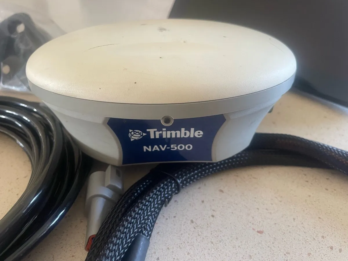 Trimble GFX750 NAV500 GPS 10" big screen - Image 2