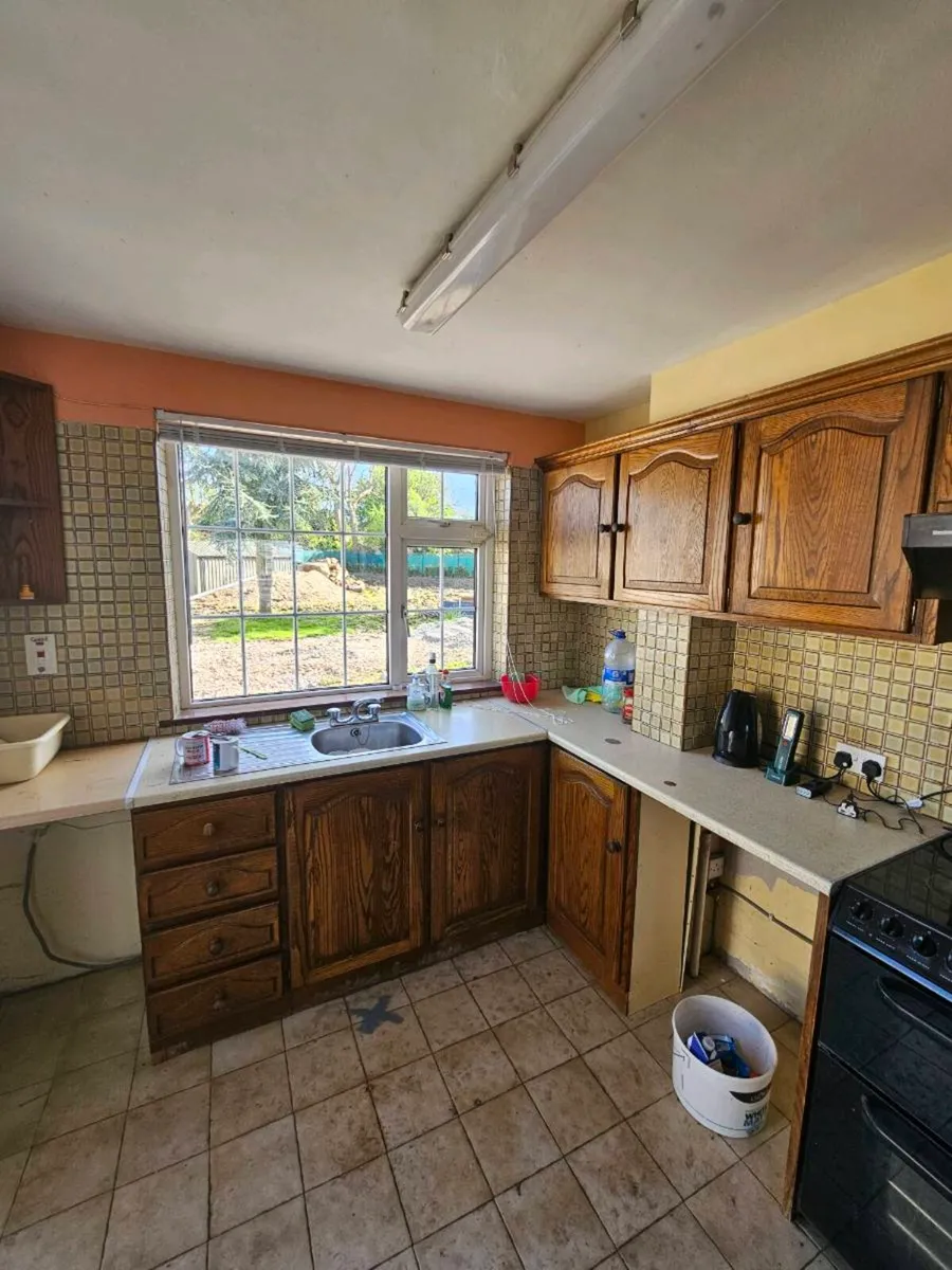 Free kitchen - Image 1