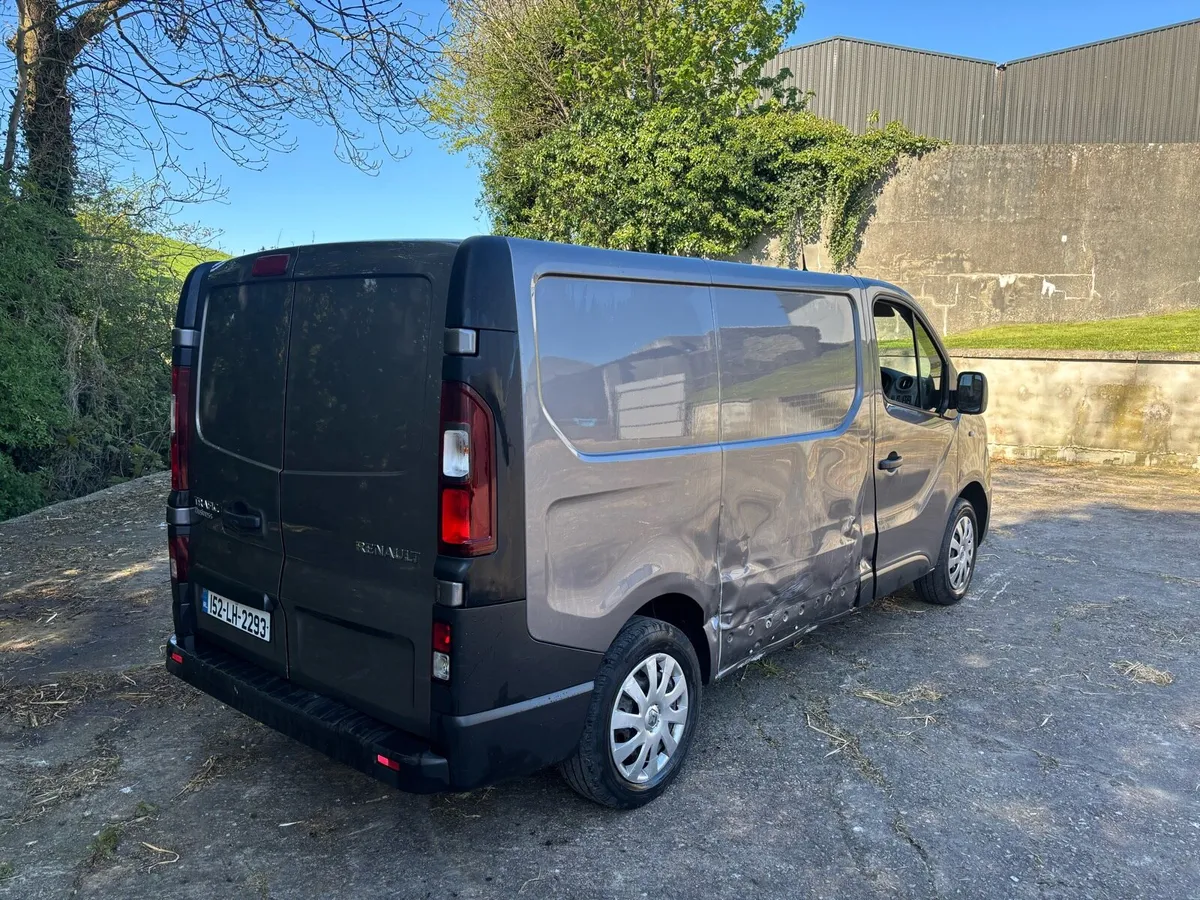 2015 Renault Traffic Business - Image 4