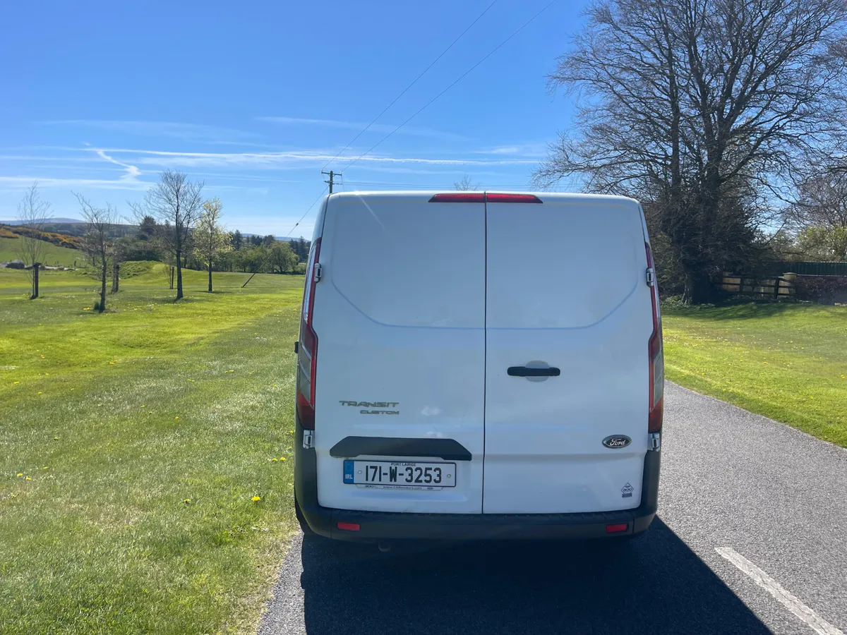 Ford Transit Custom 2017 “NO VAT” - Image 3