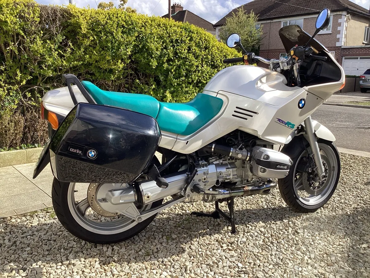 1994 BMW R1100RS - Image 1