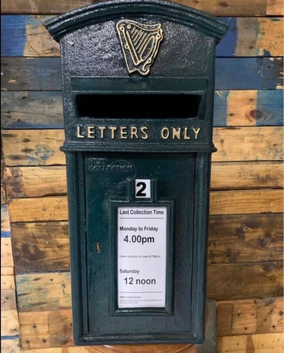 Cast Iron Traditional Post Box