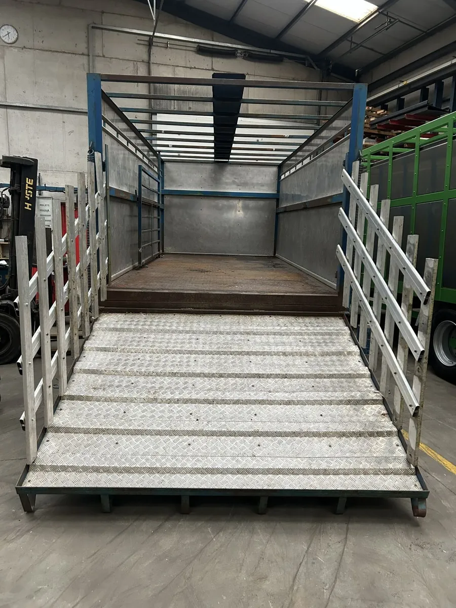 18ft Lynch Cattle Trailer - Image 2