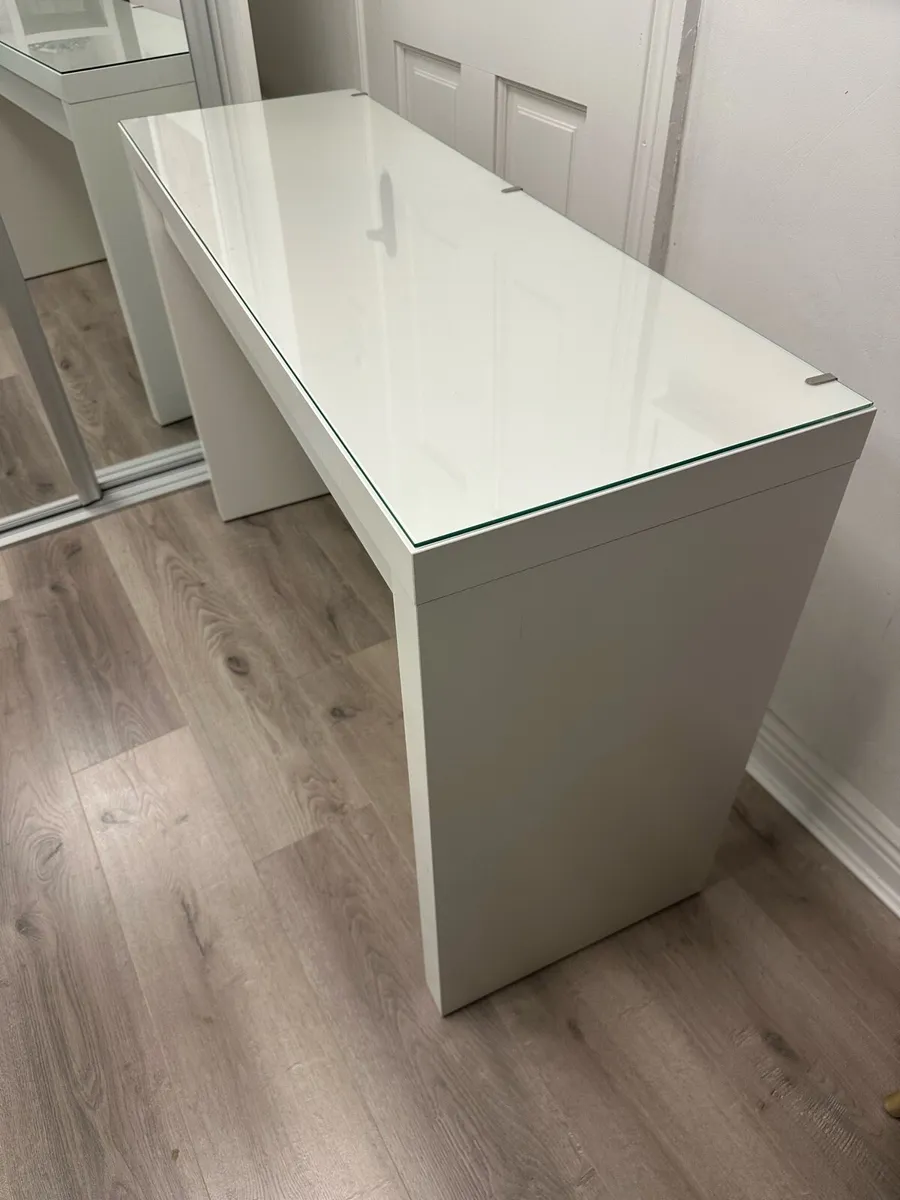 IKEA MALM Dressing Table / Vanity / Desk  €70 - Image 3