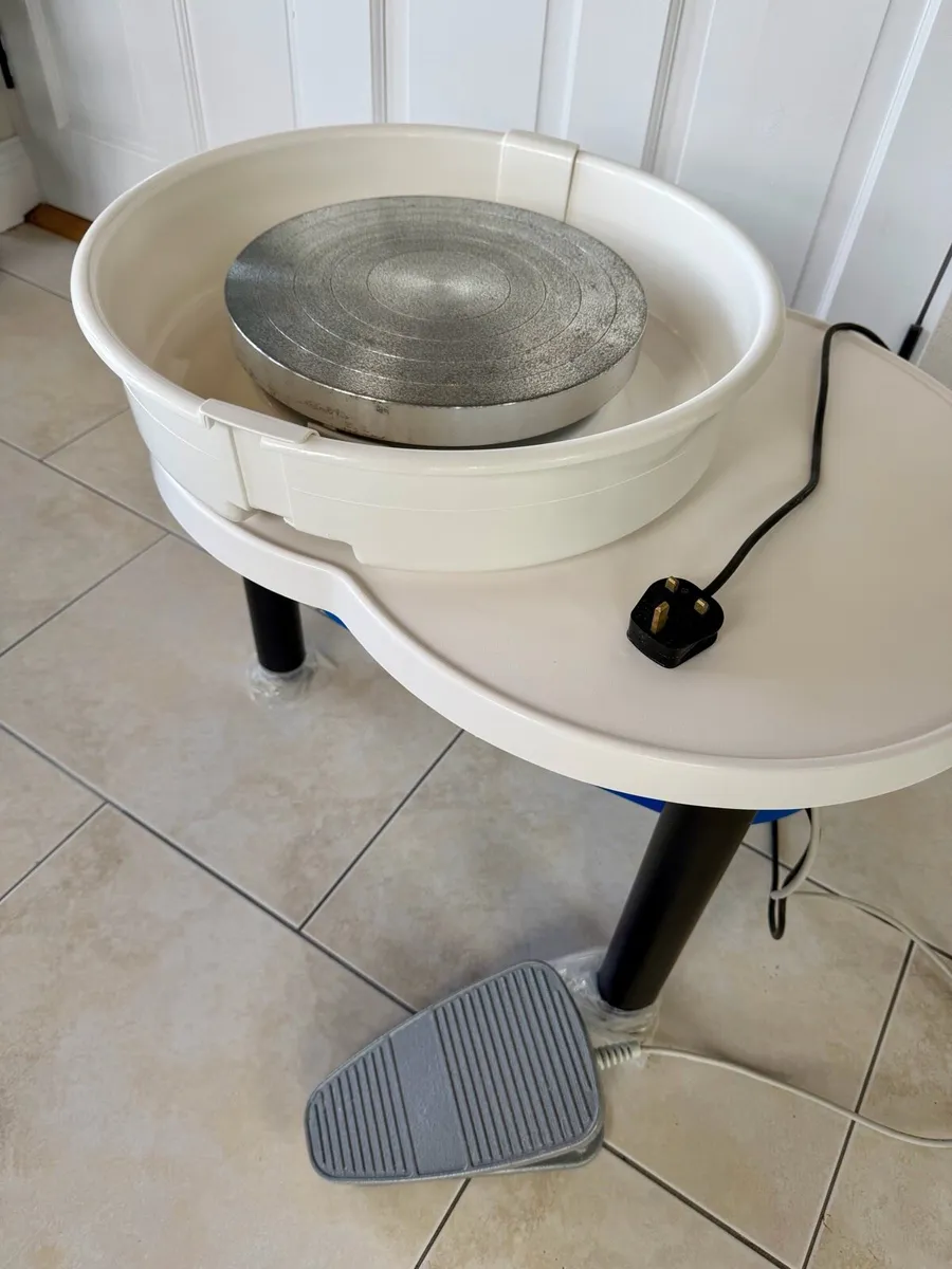 Shimpo RK-55 VL-Lite Pottery Wheel - Image 4