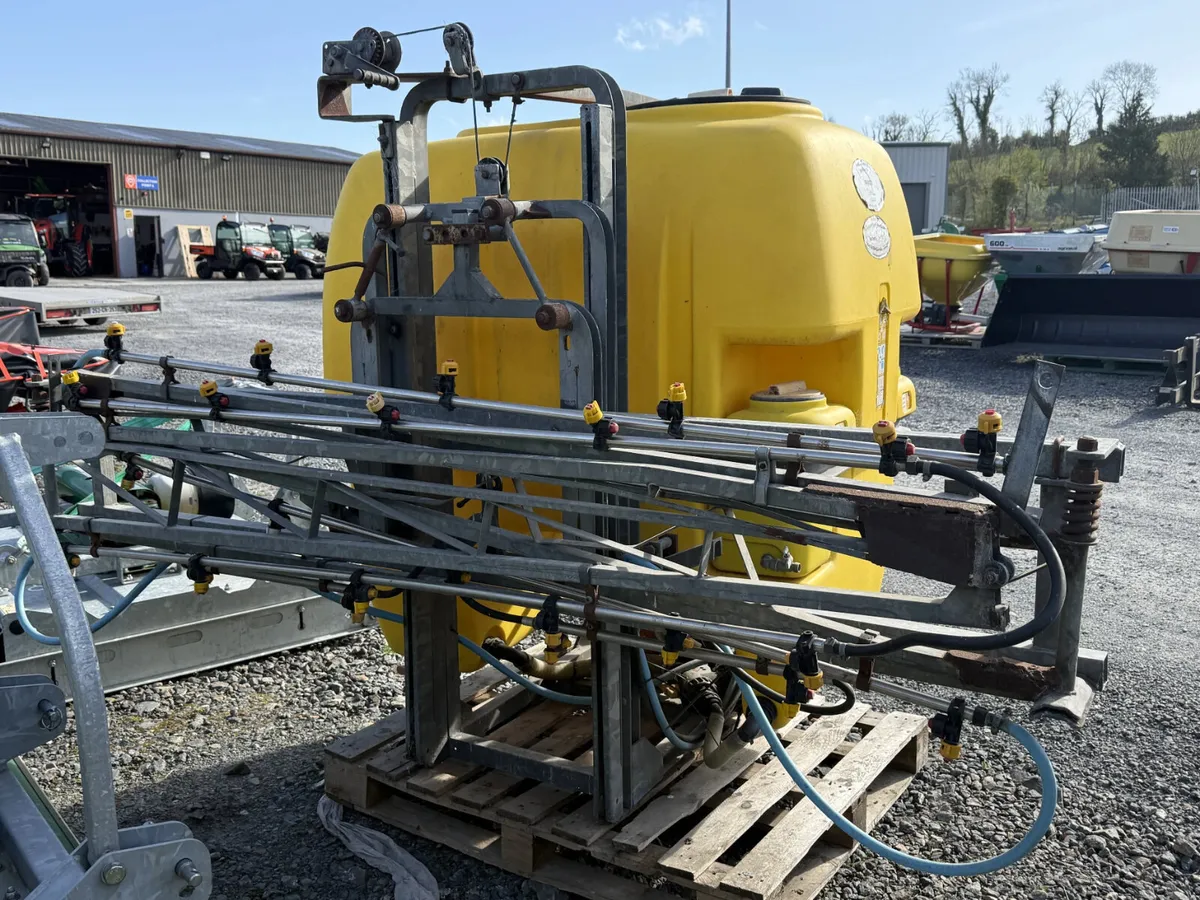 Used Allman Sprayer 800L Sprayer - Image 1