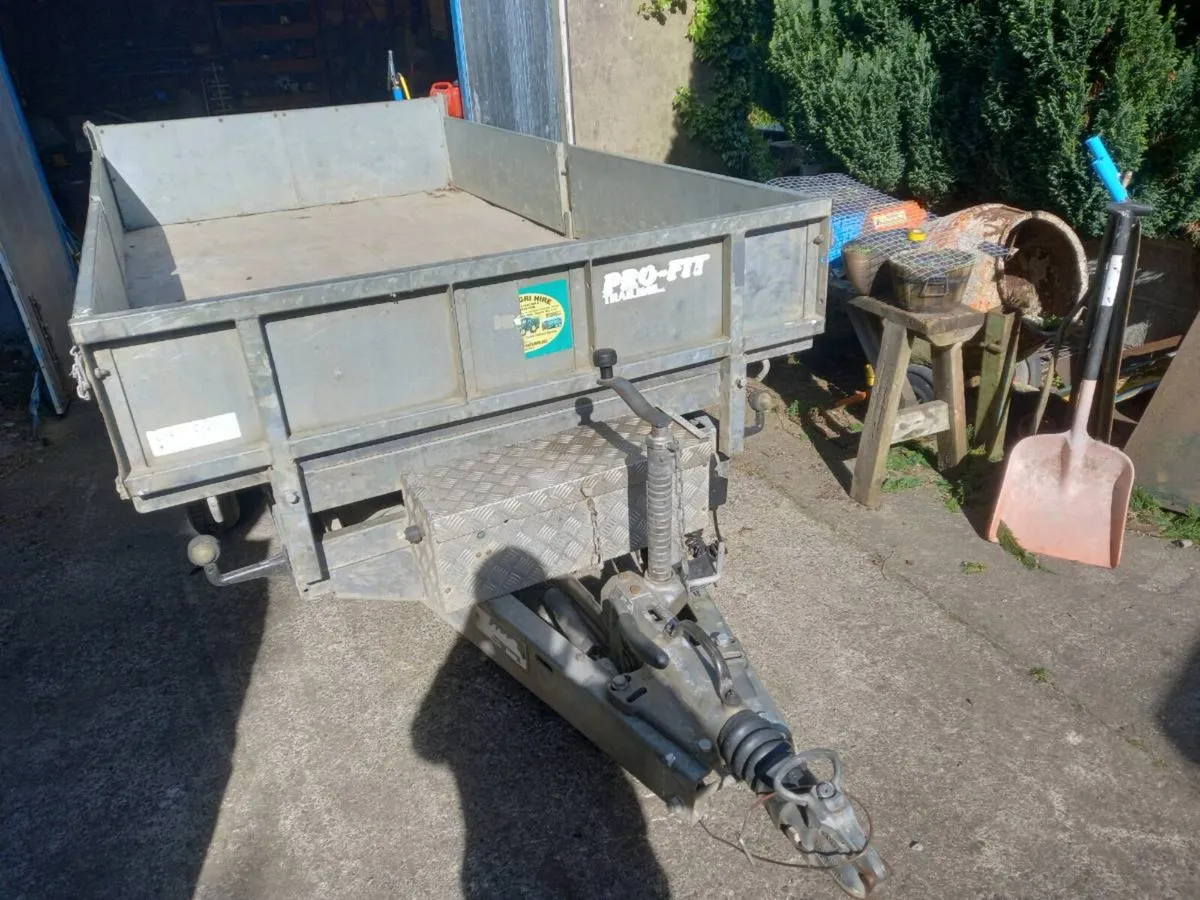 10' x 5'6" Tipper trailer - Image 1