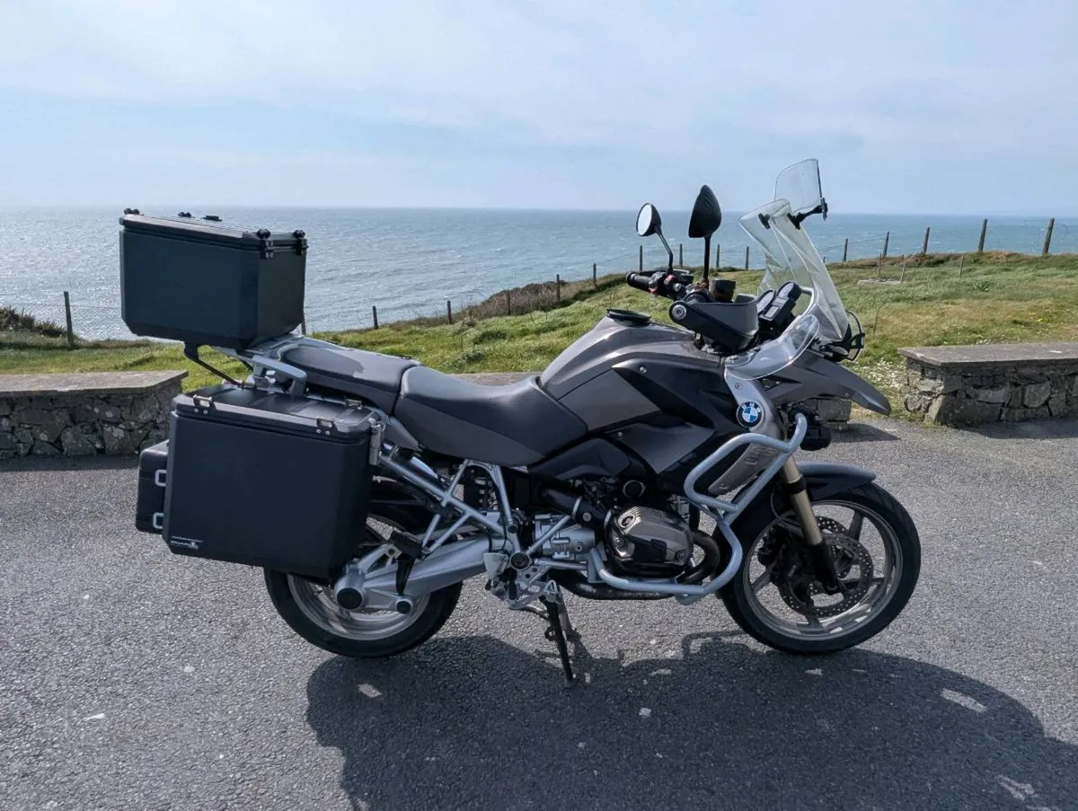 BMW R1200GS triple black - Image 3