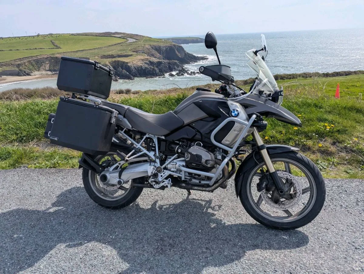 BMW R1200GS triple black - Image 4