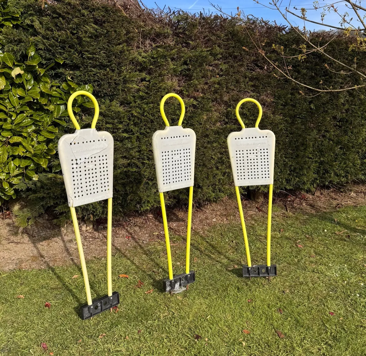 Football mannequins x 3 - Image 1