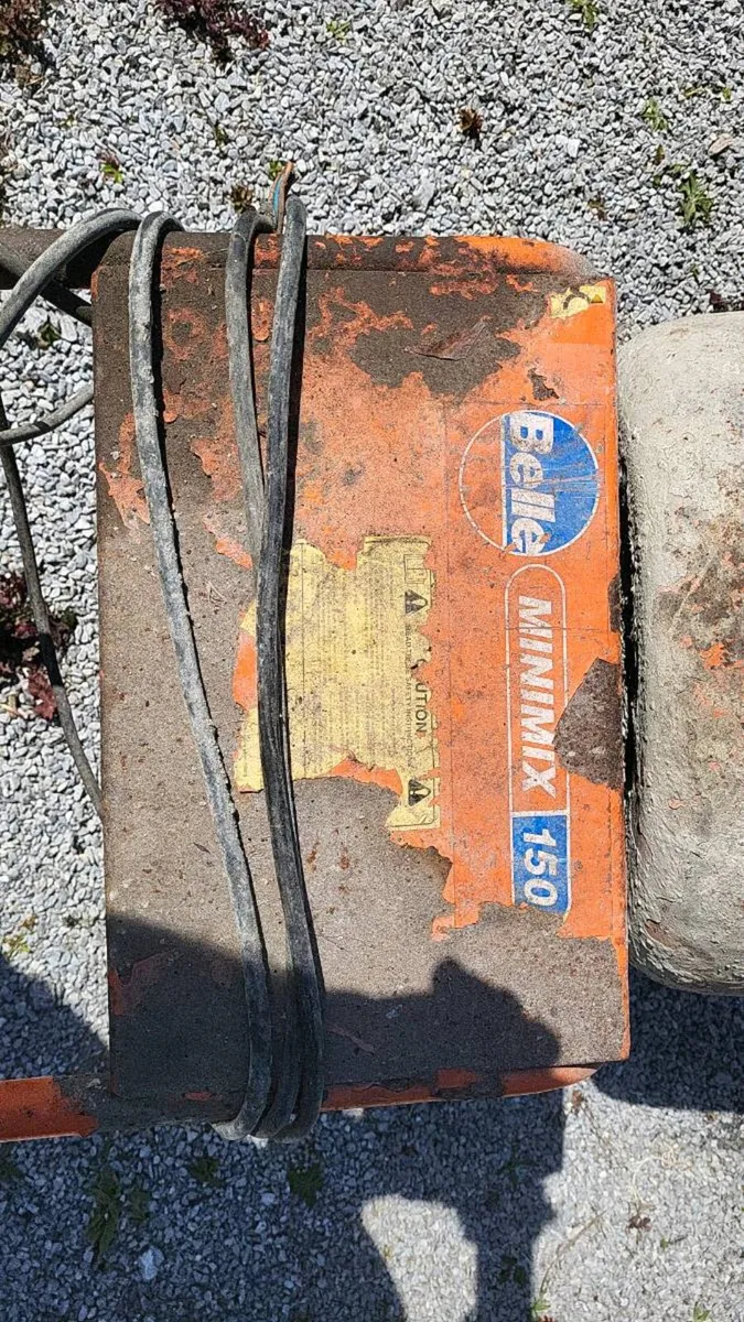 Belle 150 mini max cement mixer, electric. - Image 2