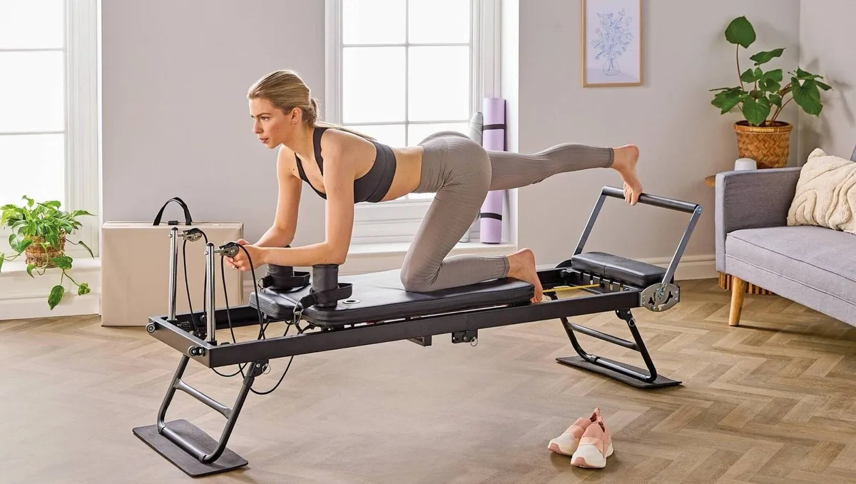 Reformer Pilates machine - Image 1