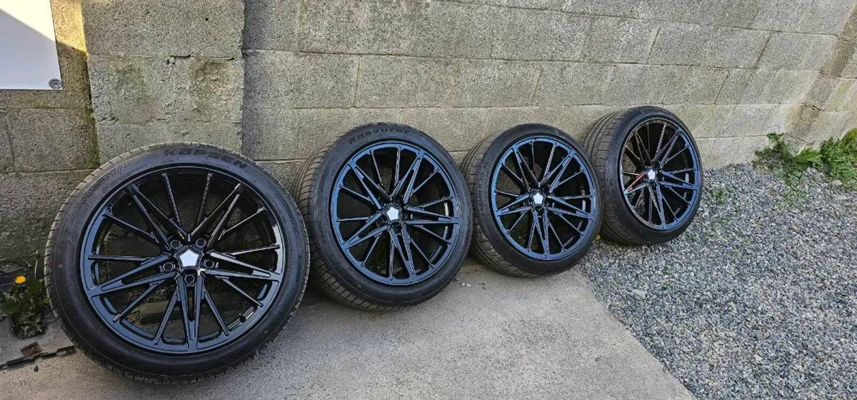 Avid 3dvr Alloy wheels - Image 1