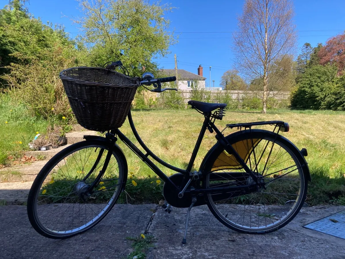 Pashley Princess Sovereign Bicycle - Image 1