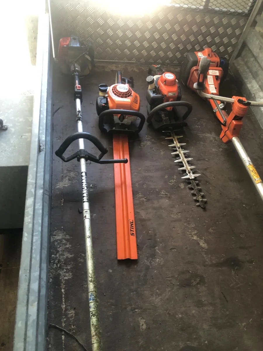 Strimmers and Hedge Cutters - Image 3