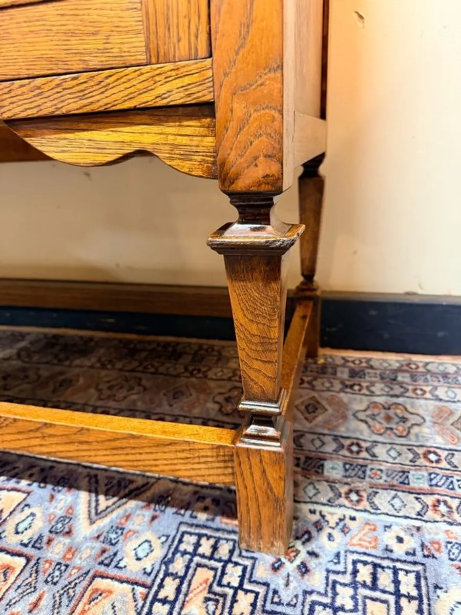 Compact Antique Oak Two Door Sideboard - Image 3