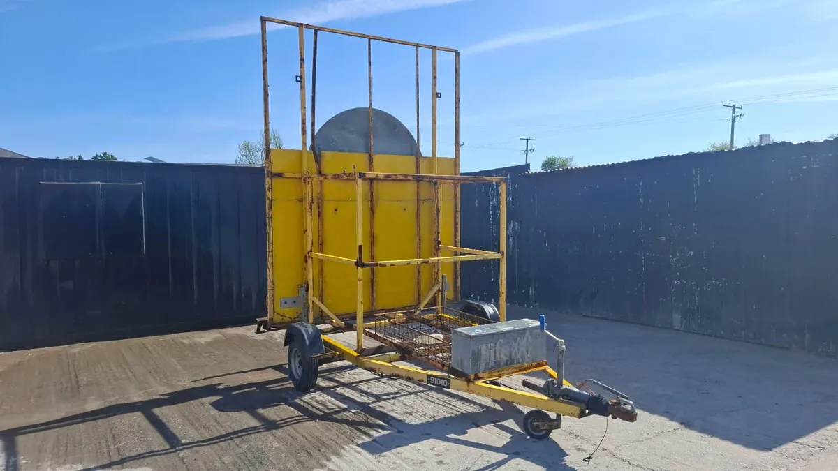 Council Sign Trailer – Traffic Management Trailer - Image 1